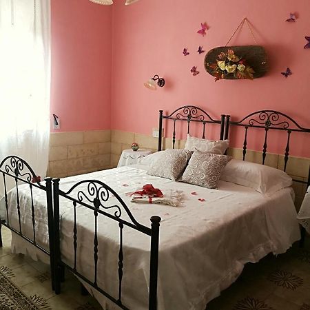 La Casina Di Vanni - Casa Vacanza Nel Cuore Del Salento Arnesano Exterior foto