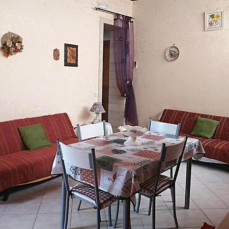 La Casina Di Vanni - Casa Vacanza Nel Cuore Del Salento Arnesano Exterior foto