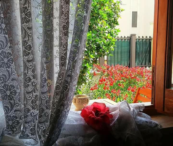 La Casina Di Vanni - Casa Vacanza Nel Cuore Del Salento Arnesano Exterior foto